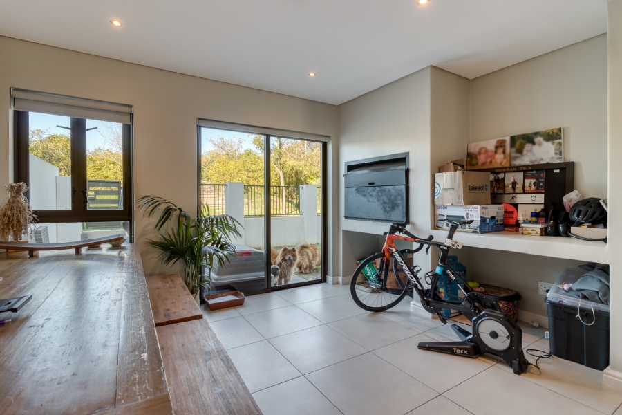 3 Bedroom Property for Sale in Croydon Gardens Estate Western Cape